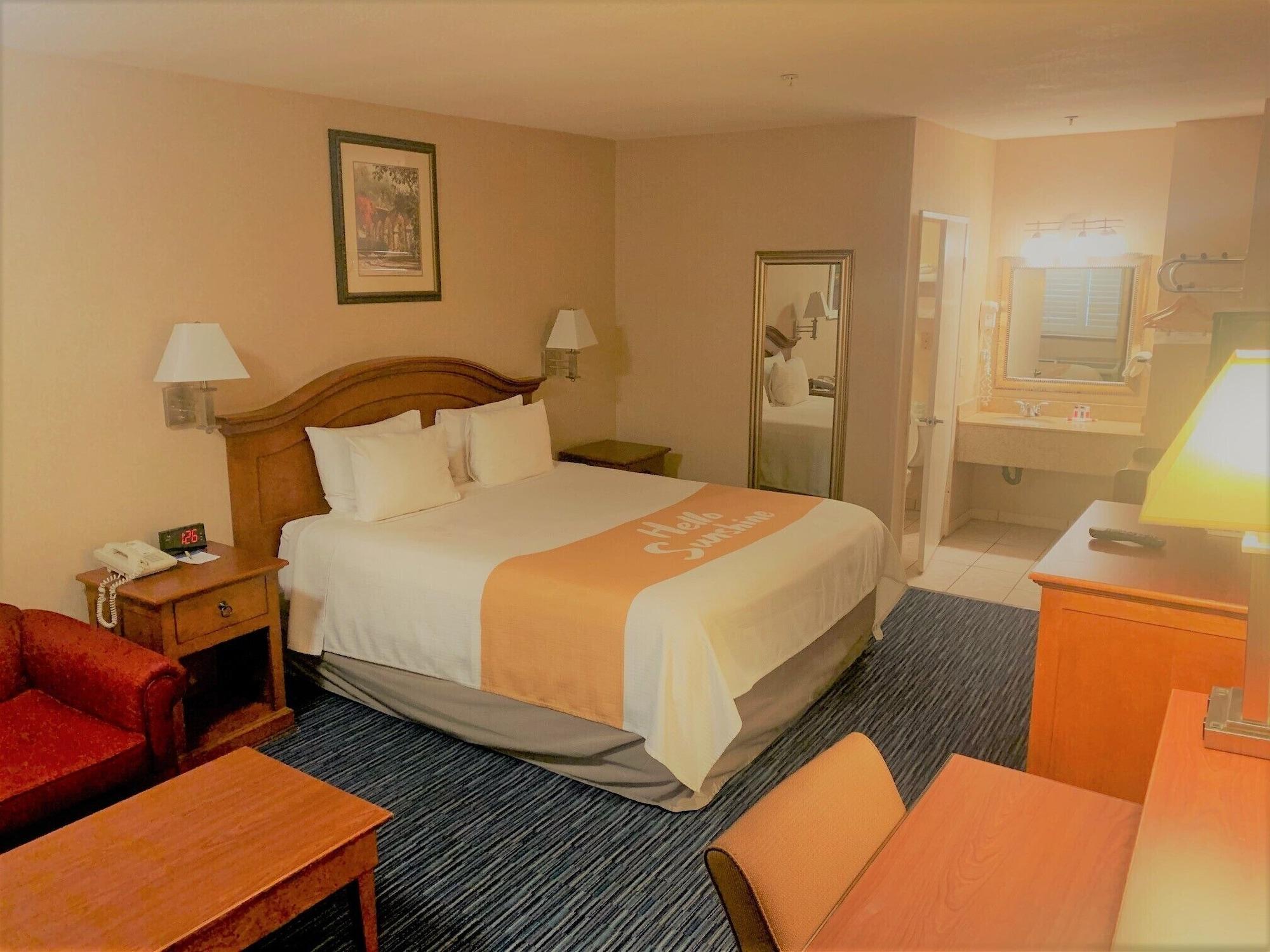 Days Inn By Wyndham Alhambra Ca Exterior photo